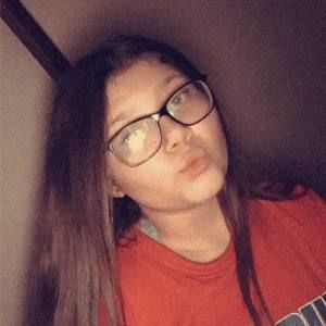 Meet your Posher, Kendra